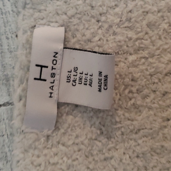 Teal and White Sweater Size Large! - Picture 3 of 4